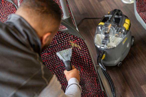 Karcher Пилосос миючий Puzzi 8/1 професійний (365700) 1.100-240.0 фото