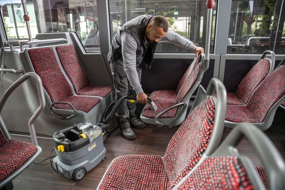 Karcher Пилосос миючий Puzzi 8/1 професійний (365700) 1.100-240.0 фото