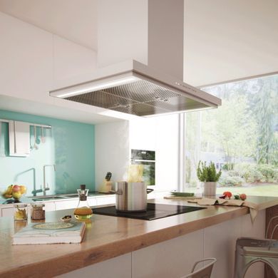 Витяжка Gorenje похила, 60см, 608м.куб/год, чорний WHI649EXBG фото