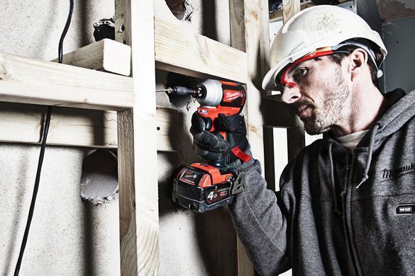 Гвинтокрут акумуляторний 1/4'' HEX MILWAUKEE, M18 CBLID-402C 4933464534 фото