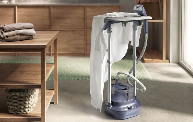 Electrolux Прасувальна система, 1800Вт, 2500мл, постійна пара - 40гр, верт. відпарювання, керам. підошва, синій (377250) E7US1-4MN фото
