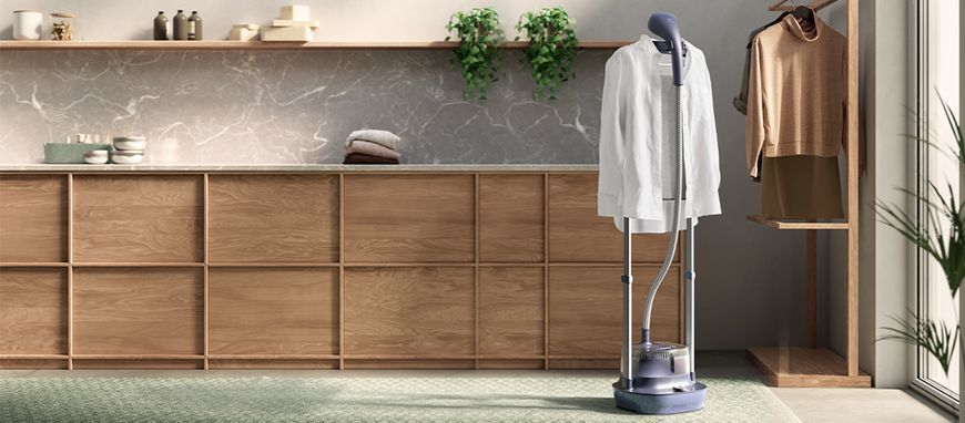 Electrolux Прасувальна система, 1800Вт, 2500мл, постійна пара - 40гр, верт. відпарювання, керам. підошва, синій (377250) E7US1-4MN фото