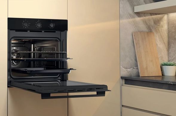 Whirlpool Духовой шкаф электрический, 71л, A, конвекция, черный OMK38HU0B фото