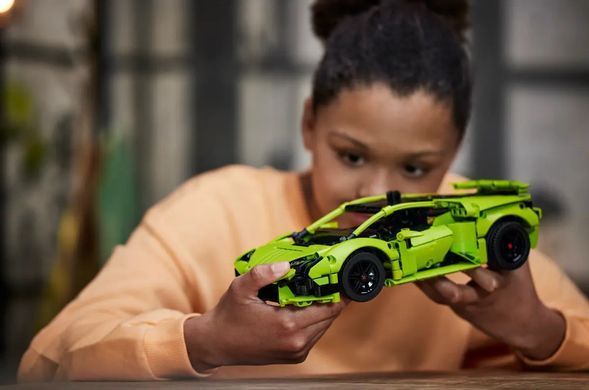 Конструктор LEGO Technic Lamborghini Huracan Tecnica (380142)