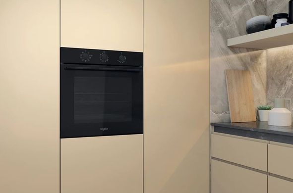 Whirlpool Духовой шкаф электрический, 71л, A, конвекция, черный OMK38HU0B фото
