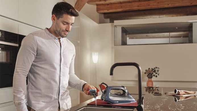 Braun Праска TexStyle 9, 3200Вт, 330мл, паровий удар -260гр, eloxal plus, синій (378704) SI9682DB фото