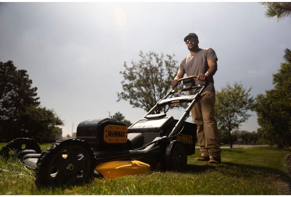Газонокосарка акумуляторна безщіткова DeWALT DCMWP134N DCMWP134N фото