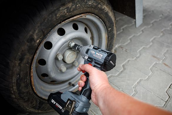 Безщітковий ударний гайковерт GRAPHITE 04-618 18 В, 330 Нм, 1/2", без акумулятора та зарядного пристрою 58G028-1 фото