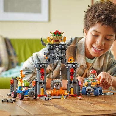 Конструктор LEGO Super Mario Mario Kart Bowser та його замок 1068 деталей (72039)