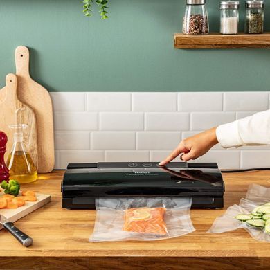 Вакууматор Tefal Classic для пакетів, 35см, електронне керування, +18 пакетів,, пластик, чорний (380662) VT254070 фото
