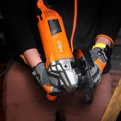 Угловая шлифмашина NEO TOOLS 04-715, 3000 Вт, диск 230 мм 04-715 фото