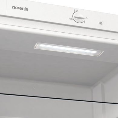 Gorenje Вбуд. холодильник з мороз. камерою А+, FrostLess , зона св-ті, LED дисплей, білий (363506) RKI418FE0 фото