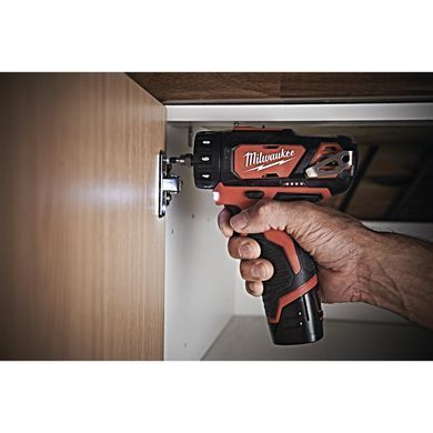 Дриль-шурупокрут акумуляторний MILWAUKEE, M12 BDDXKIT-202C 4933447836 фото