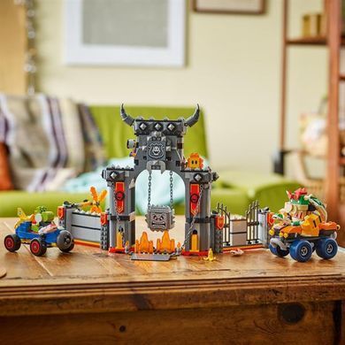 Конструктор LEGO Super Mario Mario Kart Bowser та його замок 1068 деталей (72039)