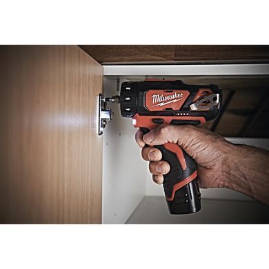 Дриль-шурупокрут акумуляторний MILWAUKEE, M12 BDDXKIT-202C 4933447836 фото