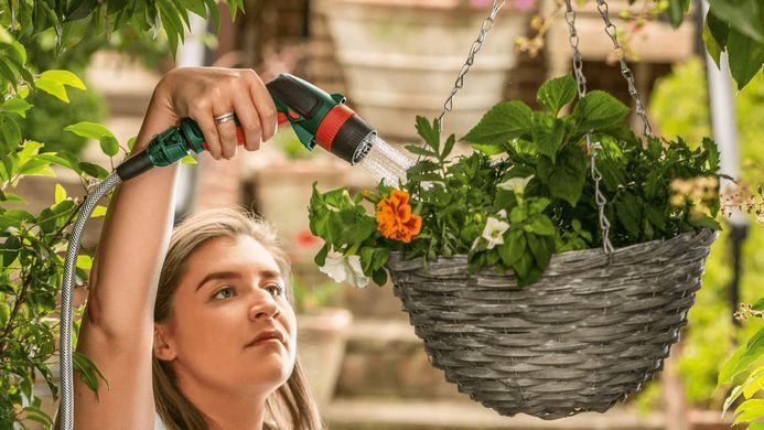 Мінімийка акумуляторна Bosch Fontus 18V 18В 20бар 386л/год 7.5кг без АКБ та ЗП (389829) 0.600.8B6.102 фото