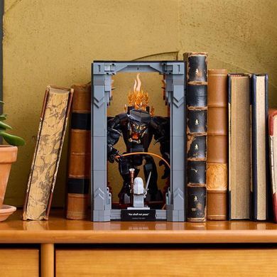Конструктор LEGO Icons Властелин колец Балрог Книжный уголок 1201 деталь (10367)
