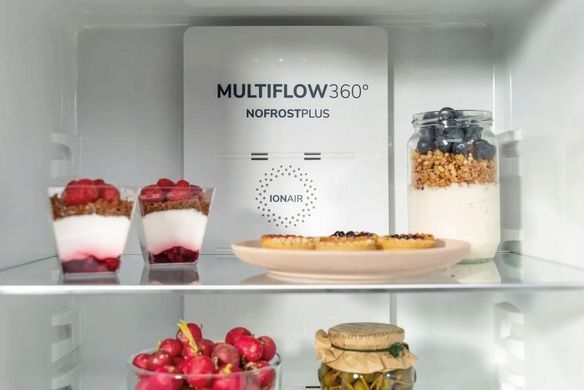 Gorenje Холодильник з нижн. мороз. камерою, 200х60х60см, 2 двері, 235(96)л, А++, NF+, Зона св-ті, Внутр. Диспл, чорний (375164) NRK620ESYBK фото