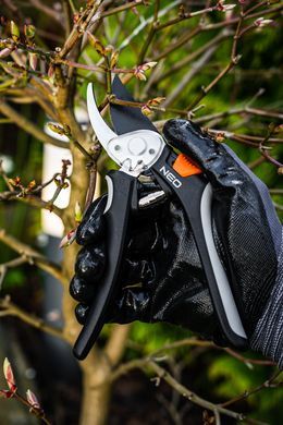Рукавички Neo Tools 97-616 для роботи, нейлон з нітрилом, підвищена міцність, сертифікат CE розмір 10/XL