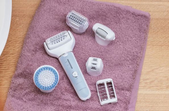 Panasonic Эпилятор пинцетный, аккумуляторный, пинцет.-60, влаж.+сух., чехол, насадок-8, голубой-белый ES-EY90-A520 фото