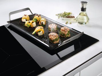 Electrolux Варочная поверхность индукционная, 60см, расширенная зона, Hob2Hood, черный CIV634 фото