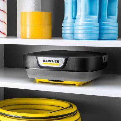 Минимойка низкого давления аккумуляторная Karcher OC 3 Foldable, 120л/ч, шланг 1.8м, бак для воды 8л, вес 2.2кг, USB-C 1.599-300.0 фото
