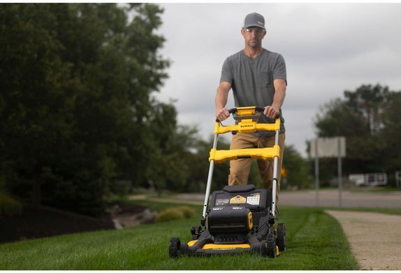 Газонокосилка аккумуляторная бесходная самоходная DeWALT DCMWSP156W2 DCMWSP156W2 фото