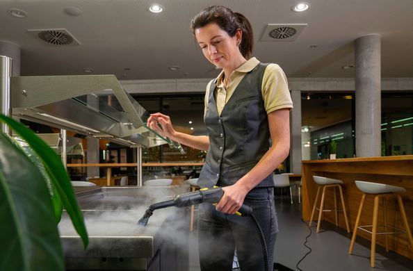 Karcher Пароочисник SG 4/2 Classic, 2250 Вт, 4 бар, 145 &deg;C, 7 кг (350490) 1.092-301.0 фото