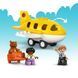 Конструктор LEGO DUPLO Town Уперше в аеропорту 23 деталі (10443)