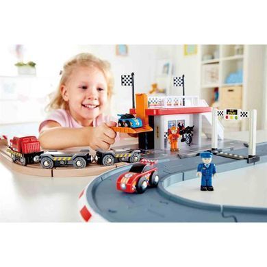 Автотрек Hape Гоночная трасса и станция (E3734) dt_12339 фото