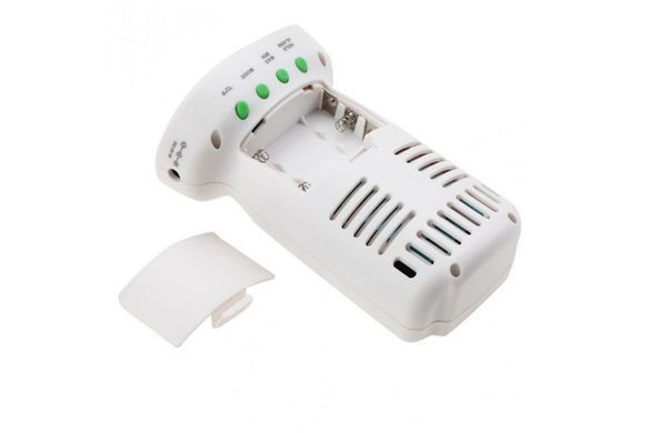 Аналізатор повітря (PM2,5;PM10,HCHO, 0-50 &deg;C) BENETECH GM8804