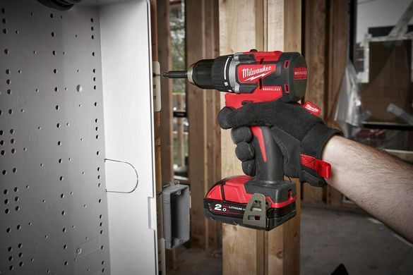 Дрель-шуруповерт аккумуляторная MILWAUKEE, M18 CBLDD-0 4933464316 фото