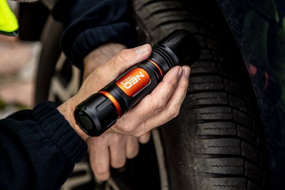 Ліхтар на батарейках NEO 99-036 із зумом, 1500 лм, LED CREE 99-036 фото