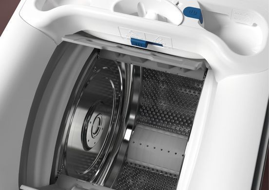 Electrolux Стиральная машина вертикальная, 6кг, 1300, A+++, 60см, дисплей, пар, инвертор, белый EW7TN3362U фото