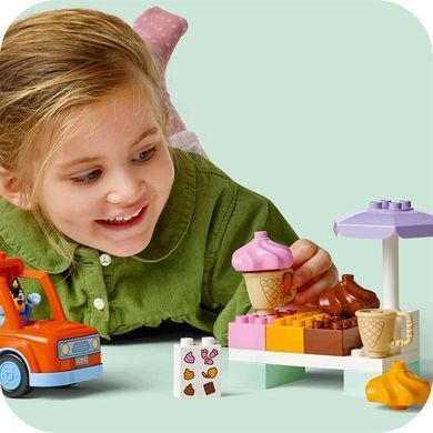 Конструктор LEGO DUPLO Bluey Путешествие с мороженым вместе с Блуи 22 детали (10458)