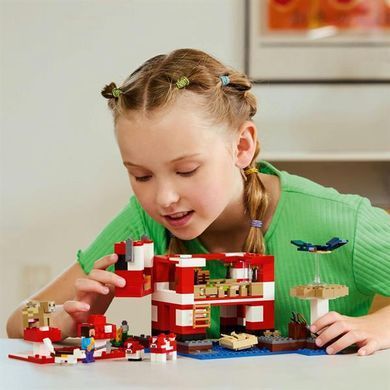Конструктор LEGO Minecraft Грибний будинок 500 деталей (21270)