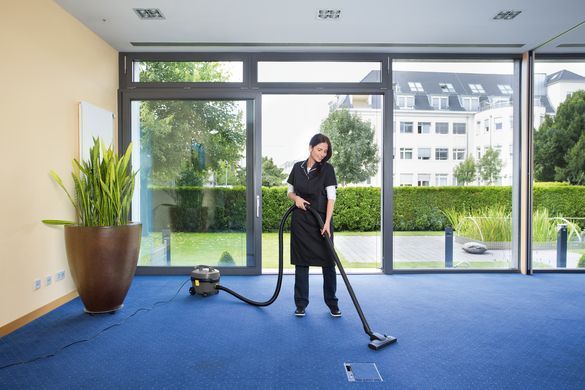 Karcher Пилосос професійний T 7/1 Classic, 850Вт, 235мБар, контейнер 7л, 3.5кг (302861) 1.527-181.0 фото