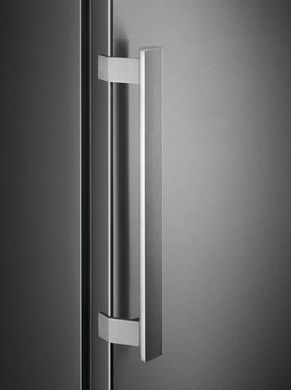Electrolux Холодильная камера RRC5ME38X2 RRC5ME38X2 фото