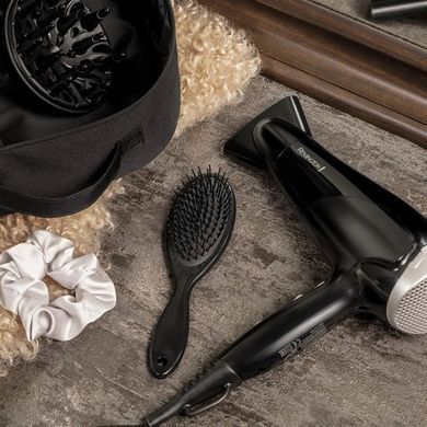 Remington Фен STYLE EDITION, 2200Вт, режимов-3, дифузор, резинка, расческа, кейс, иониз-я, хол. обдув, , черно-серый D3171GP фото
