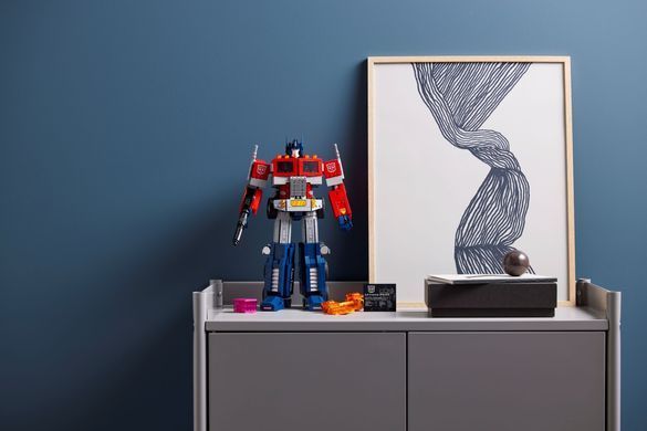 Конструктор LEGO Icons Оптимус Прайм (360731)