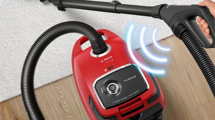 Bosch Пилосос мішковий, 700Вт, 4л, НЕРА13, турбощітка, червоний (358415) BGL6PET1 фото