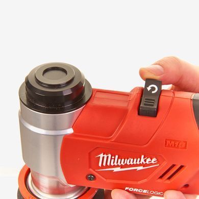 Пробійник гідравлічний акумуляторний MILWAUKEE M18 HKP-201CA