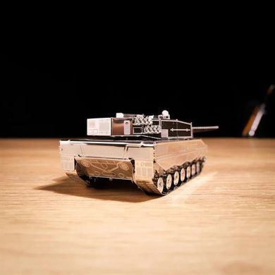 Коллекционная модель-конструктор Metal Time Leopard 2 Tank Танк Леопард 2 (MT079) dt_94855 фото