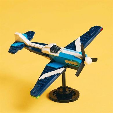 Конструктор LEGO Creator Авиация: спортивный самолет 178 деталей (31160)