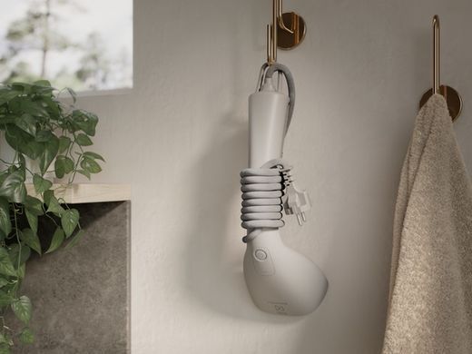 Electrolux Відпарювач компактний, 1400Вт, 100мл, постійна пара - 26гр, керам. підошва, сірий (382784) E7HS2-6UG фото