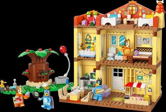 Конструктор LEGO Bluey Родинний дім Блуї 382 деталі (11203)