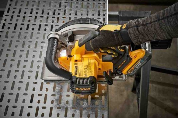 Пилка дискова по металу акумуляторна DeWALT DCS383H2 DCS383H2 фото