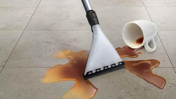Bosch Пилосос миючий, 2100Вт, 2.5л, вода -5л, НЕРА13, турбощітка, чорний (358420) BWD421POW фото