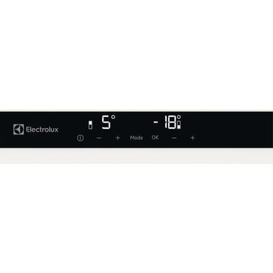 Electrolux Холодильник встраиваемый с нижн. мороз., 188x55х55, холод.отд.-215л, мороз.отд.-61л, 2дв., А++, Combi, инв., диспл внутр., зона св-ти, белый RNT6TE19S0 фото
