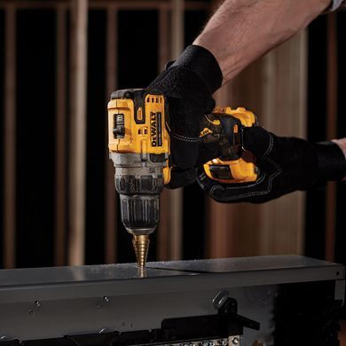 Набір з двох інструментів безщіткових DeWALT DCK2110L2T DCK2110L2T фото